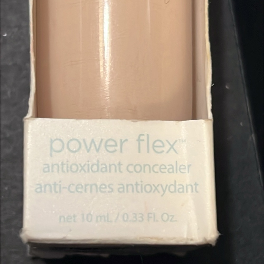 Tarte SEA CONCEALER - Picture 5 of 6